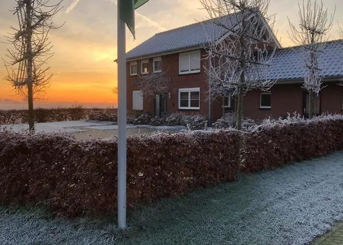 Tranquil Group Retreat In Nature *