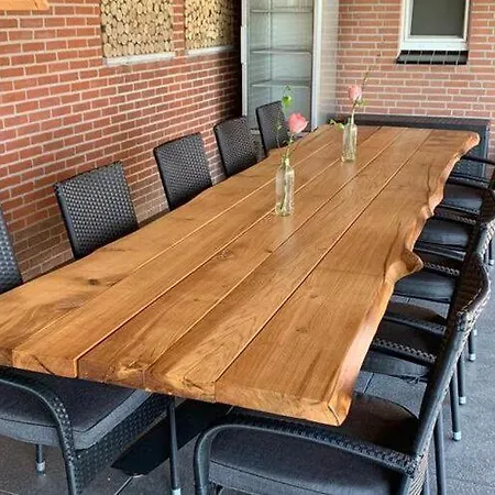 Tranquil Group Retreat In Nature Villa Megchelen