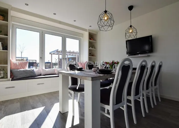 Tranquil Group Retreat In Nature Willa