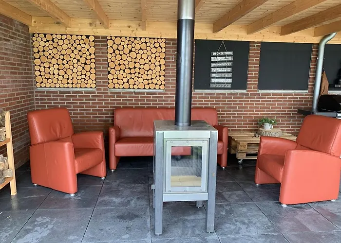 Tranquil Group Retreat In Nature Willa Megchelen